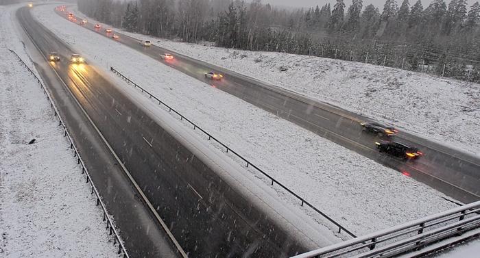 Järvenpäässä satoi lunta 1. marraskuuta 2024.